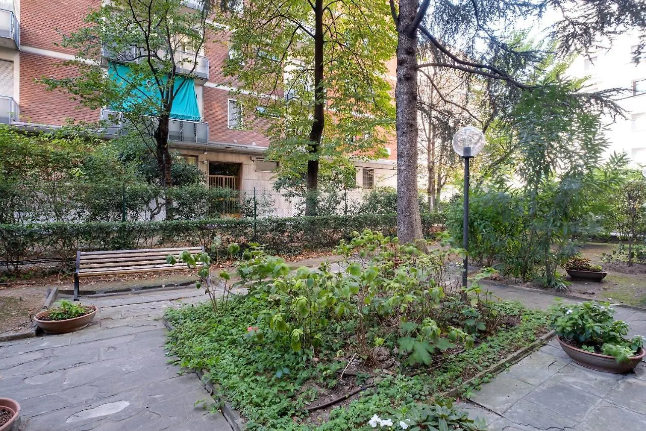 Giardini Margherita Monolocale Con Balcone Bologna Appartement
